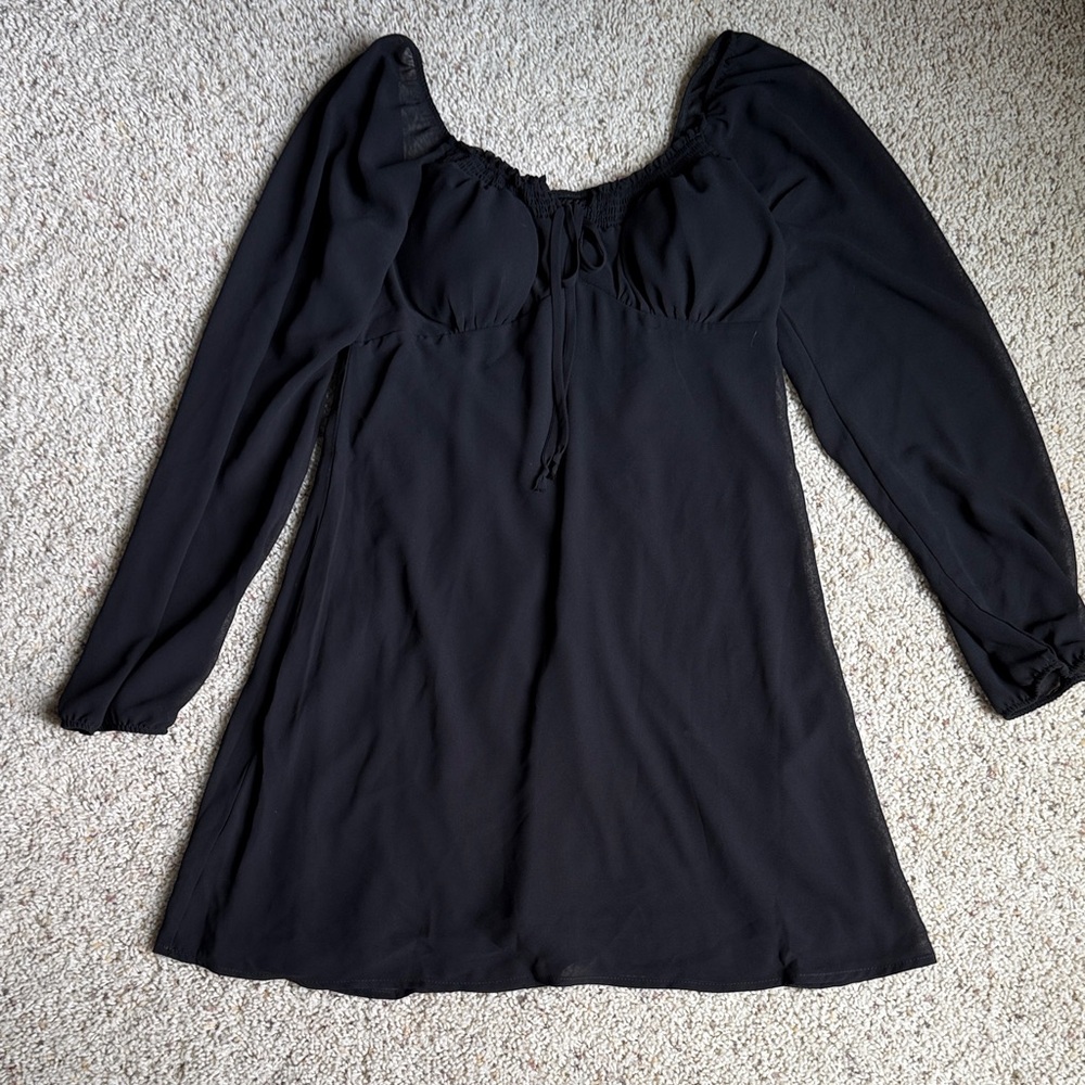 Black Long Sleeve Square Neck Mini Dress